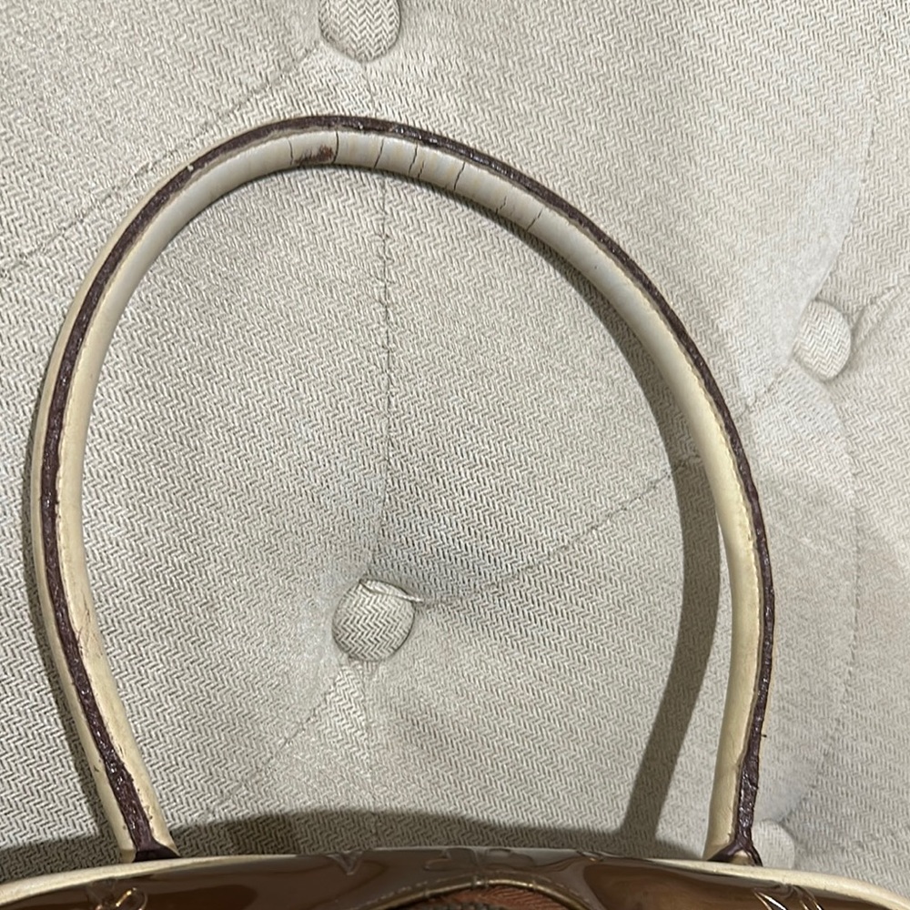 Nine & Co. Brown and White Shoulder Bags Elegant Design - Picture 5 of 11